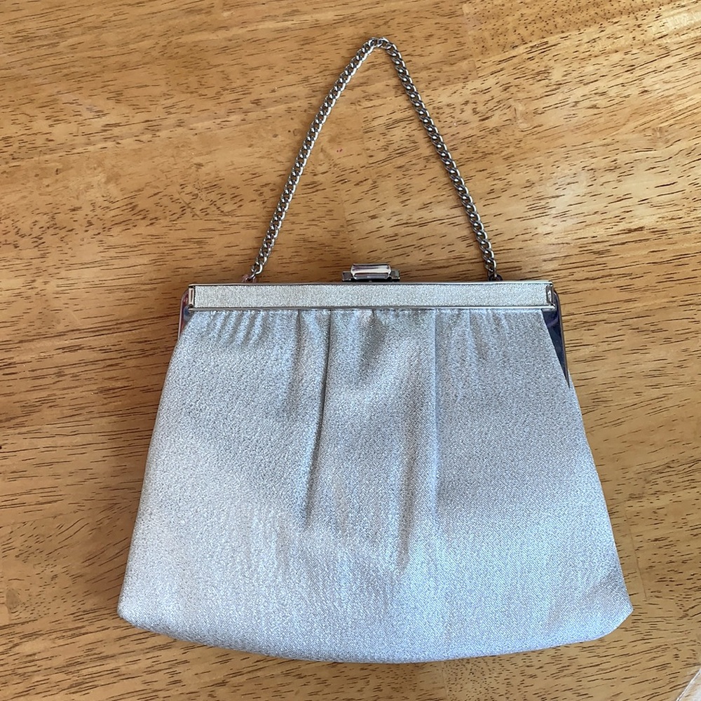 Clutch purse